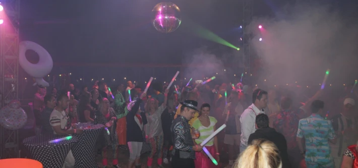 Niverplast | Party