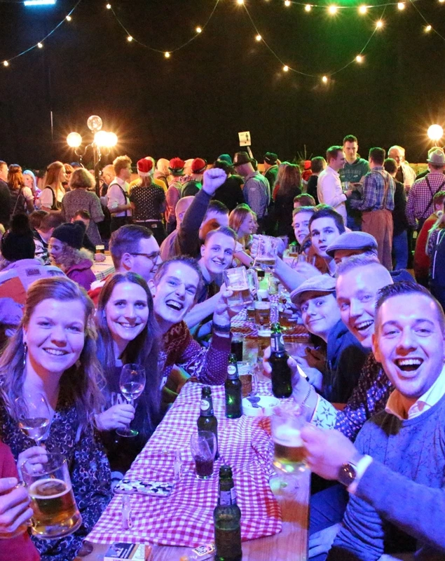 Niverplast | Party